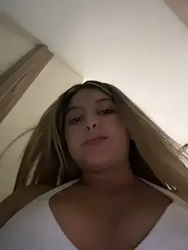 Stripchat Private Sex Chat of lunablossom_