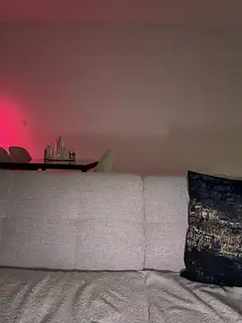 Stripchat Free Live Porn of krissiswrld-