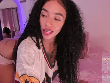 Stripchat Sex Chat of pretty_pettite