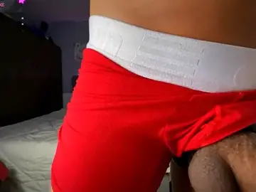 Stripchat Nude Webcam of jeffvalemtino