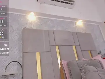 Stripchat Best live sex cam show of Camilaa_Sanchez_
