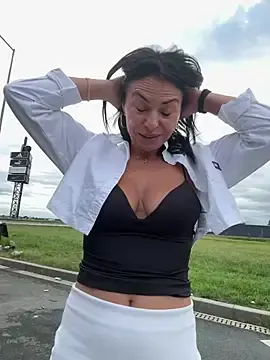 Stripchat Live Sex Cam of KimKelly13