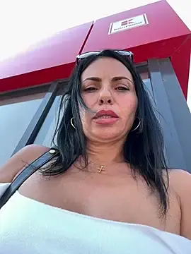 Stripchat Free Porn Cam of KimKelly13