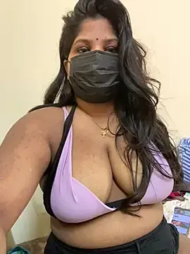 Stripchat Free Live Porn of Shalu_naughty69