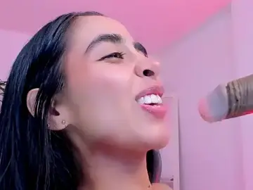 Stripchat Free Live Porn of sophierooy22
