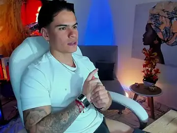 Stripchat Nude Webcam of Matias_Murrier