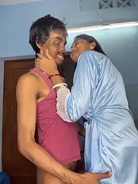 Stripchat Best Webcam of Sweet-priyaa