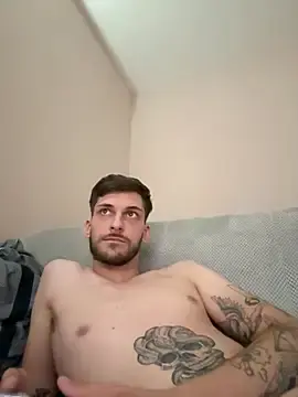Stripchat Sex Cam of skinnytwink2008
