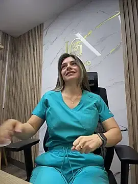 Stripchat Live Porn of alicee16