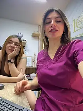Stripchat Live Sex Cam of alicee16