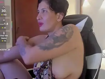 Stripchat Watch Live Sex Cams of mistress_flame