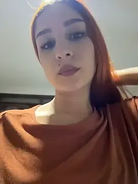 Stripchat Free Live Porn of Mon_Cherry