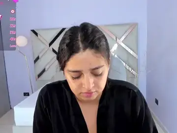 Stripchat Free Live Porn of kylie_reyes