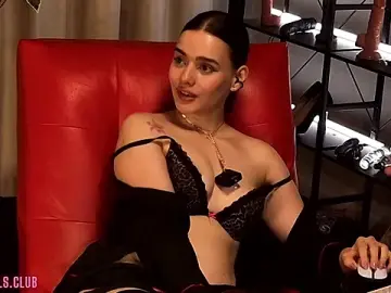Stripchat Sex Chat of SophieCharm