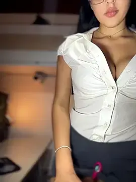 Stripchat Adult Webcam of I_AM_SOPHIE_