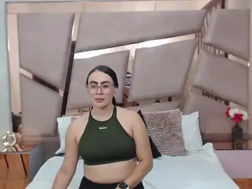 Stripchat Live Sex of MartinaaFit