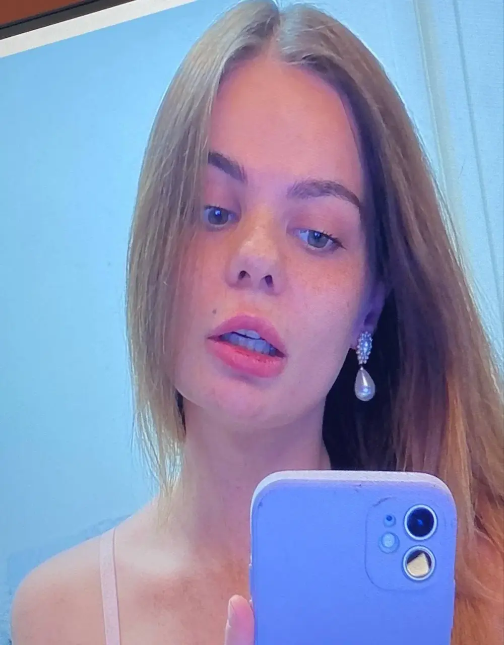 xAlisontiny