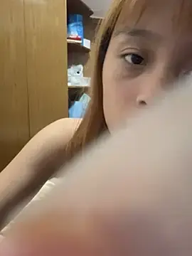 Stripchat Adult Webcam of yangyang520-18girl
