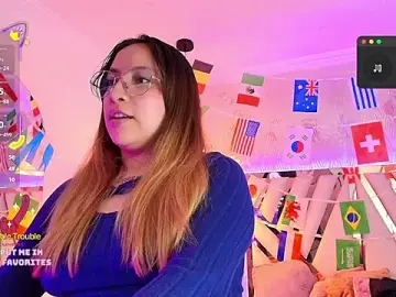 Stripchat Free Live Porn of NyxAndria_1
