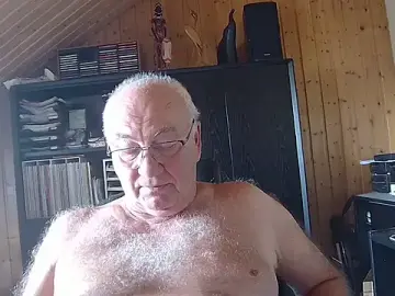 Stripchat Live Sex of biggandybig