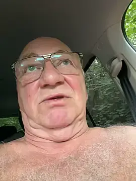 Stripchat Adult Webcam of biggandybig
