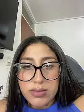 Stripchat Adult Webcam of croftsmila