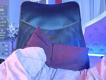 Stripchat Free Live Porn of KristinaGriner