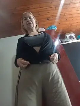 Stripchat Best Webcam of SexyMilf1211