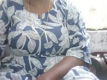 Stripchat Best Webcam of mohini_bhabhi