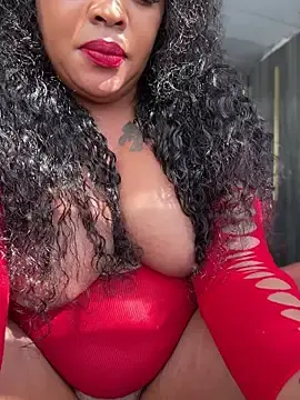 Stripchat Adult Webcam of Iam-Sharifa