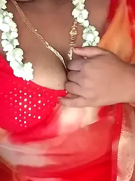 Stripchat Watch Live Sex Cams of Divyahoty