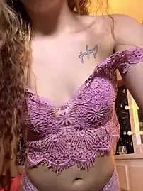 Stripchat Watch Live Sex Cams of HoneyAndFlowers21