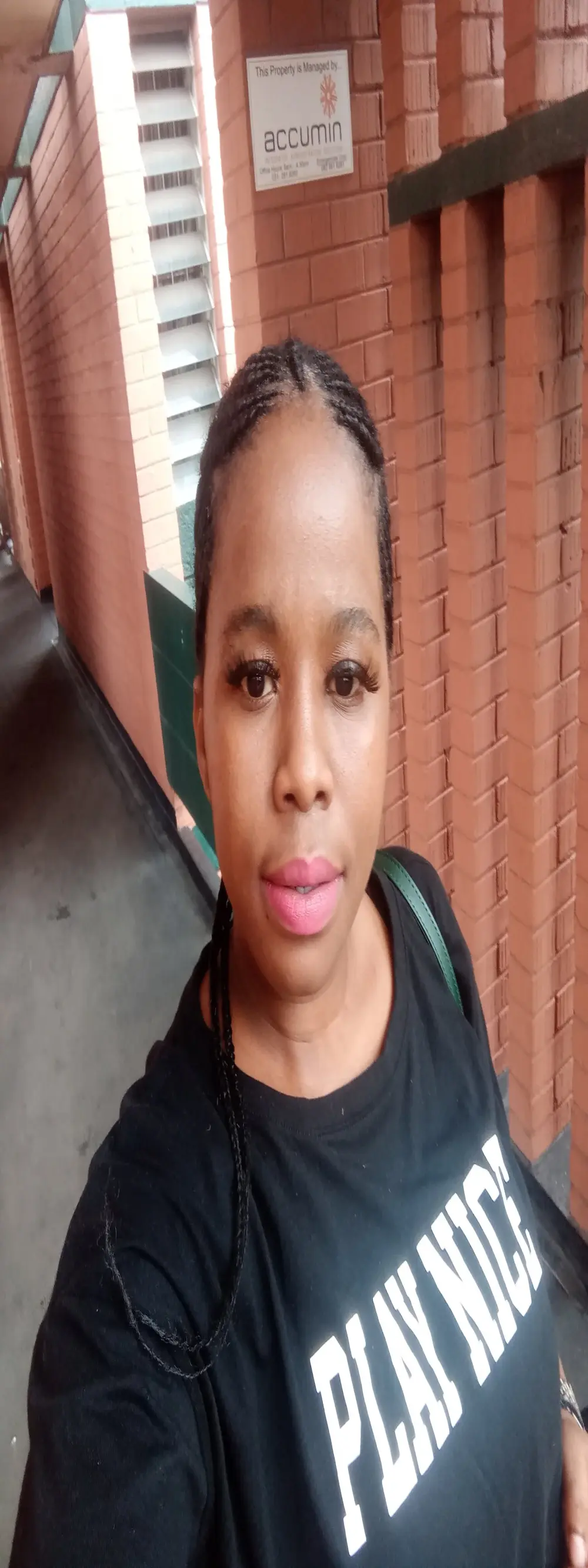 Miss-Alison