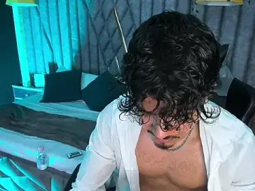 Stripchat Adult Webcam of NicolaiKarav