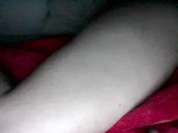 Stripchat Live Sex Cam of lickthehottie