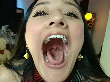 Stripchat Watch Live Sex Cams of Hinata_21_
