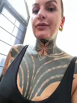 Stripchat Free Live Porn of KathaleaNoir