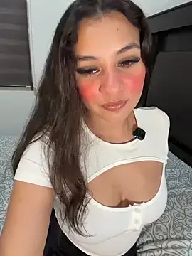 Stripchat Live Sex Cam of Colochitapupy