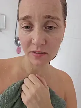 Stripchat Adult Webcam of SkyelarsWorld