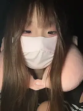 Stripchat Free Live Porn of kkkkiiii-42
