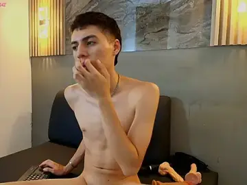 Stripchat Adult Webcam of KENNY_HANK