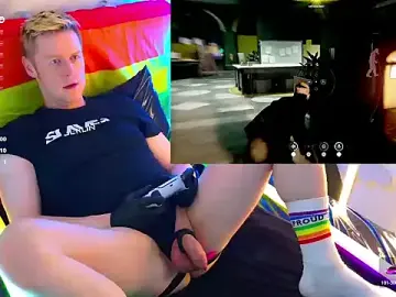 Stripchat Live Sex Cam of Romanheart