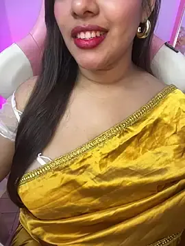 Stripchat Live Sex Cam of krishaa_
