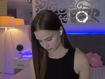 Stripchat Live Sex of LuisaClover