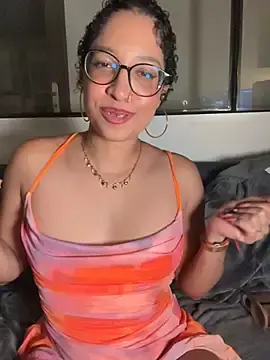 Stripchat Live Sex of Lauyako_974