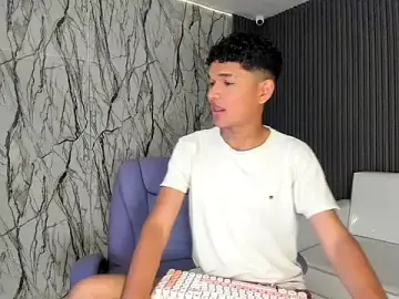 Stripchat Best Webcam of davexxx_