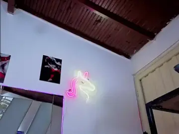 Stripchat Free Porn Cam of dominatrix_girl