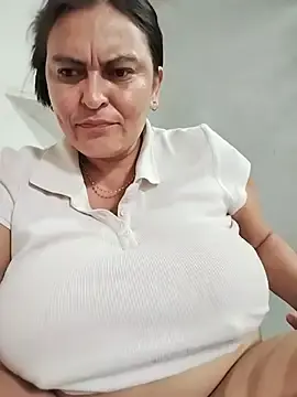 Stripchat Live Porn of Horny-Mommy-Dirty