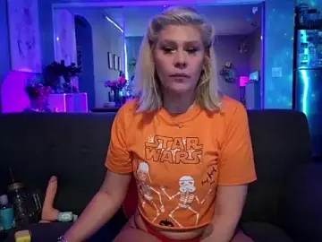 Stripchat Free Live Porn of Lexi_Shocker