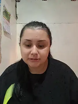 Stripchat Best Webcam of CurvyNoir